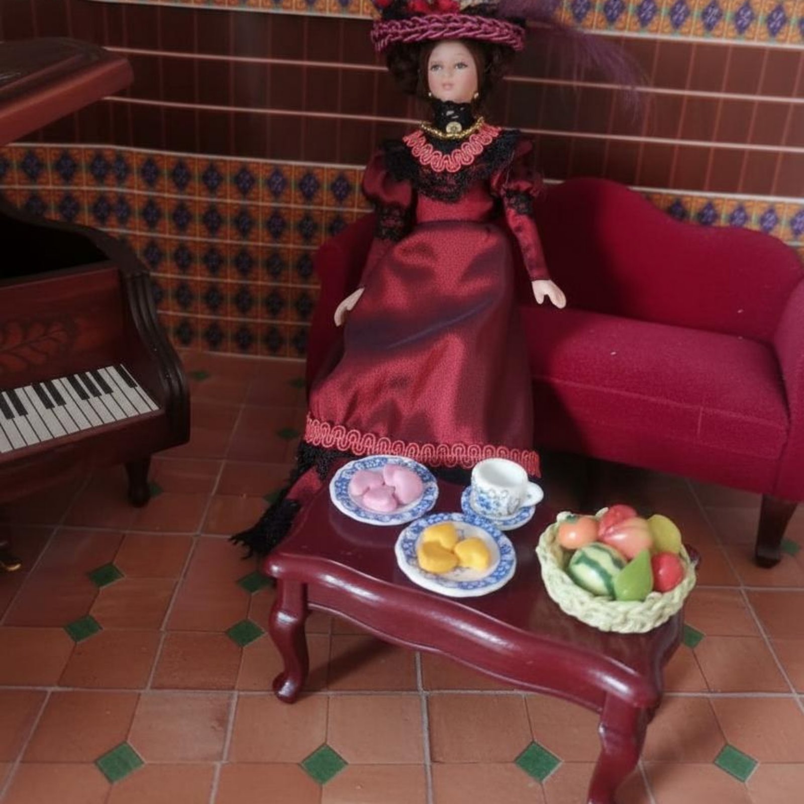 Vintage Collectible Porcelain Dolls - Poupée victorienne en porcelaine 1:12, figurine