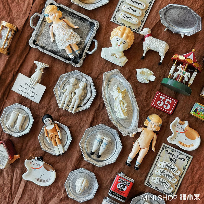 Ensemble de poupées miniatures - Vintage Toy Collector avis et prix